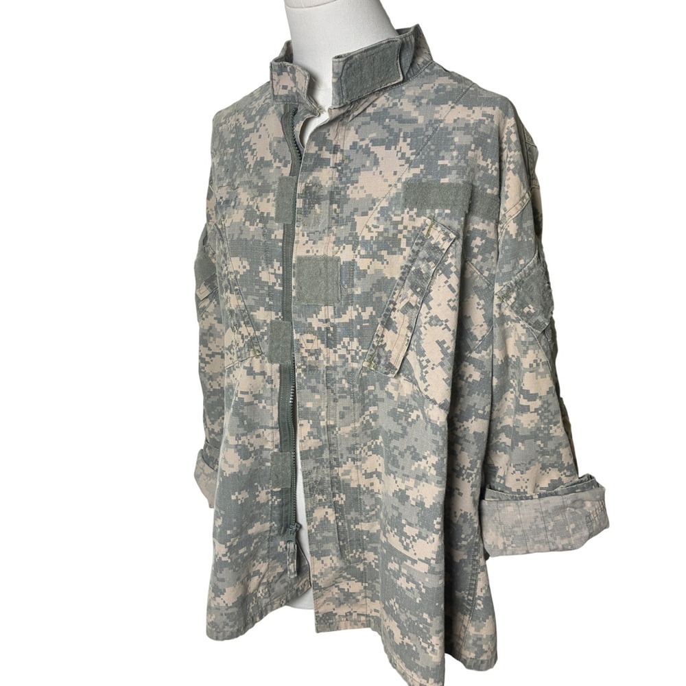 US Military UCP Digital Camo ACU Ripstop Field Jacket Large Regular Gorpcore